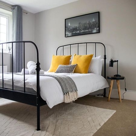 Meanwood Guestready - Homely Leeds City Apartment Sleep 4 מראה חיצוני תמונה