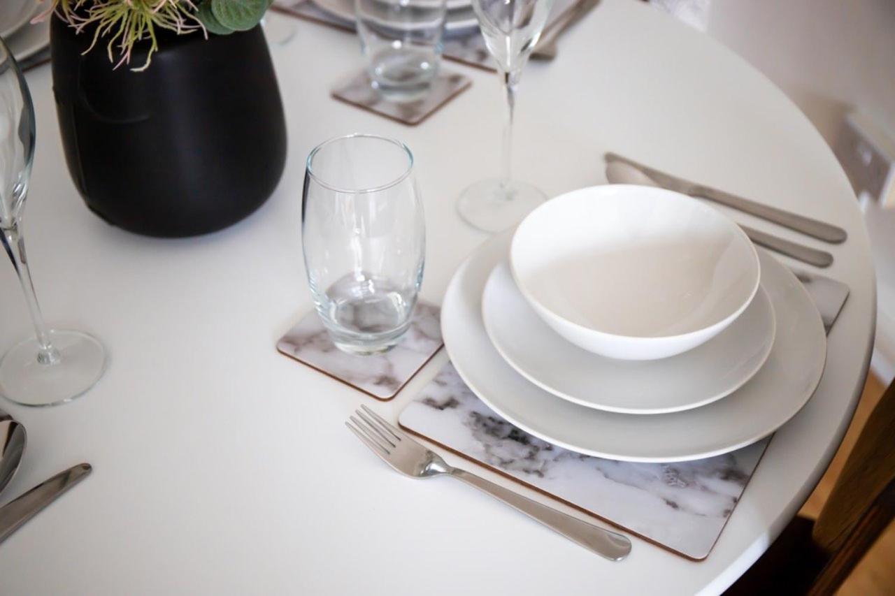 Meanwood Guestready - Homely Leeds City Apartment Sleep 4 מראה חיצוני תמונה