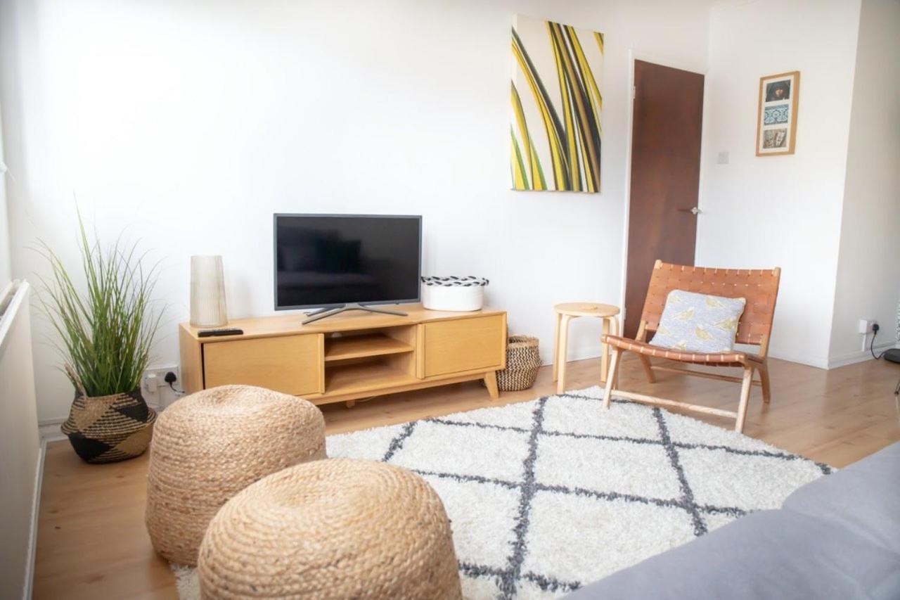 Meanwood Guestready - Homely Leeds City Apartment Sleep 4 מראה חיצוני תמונה