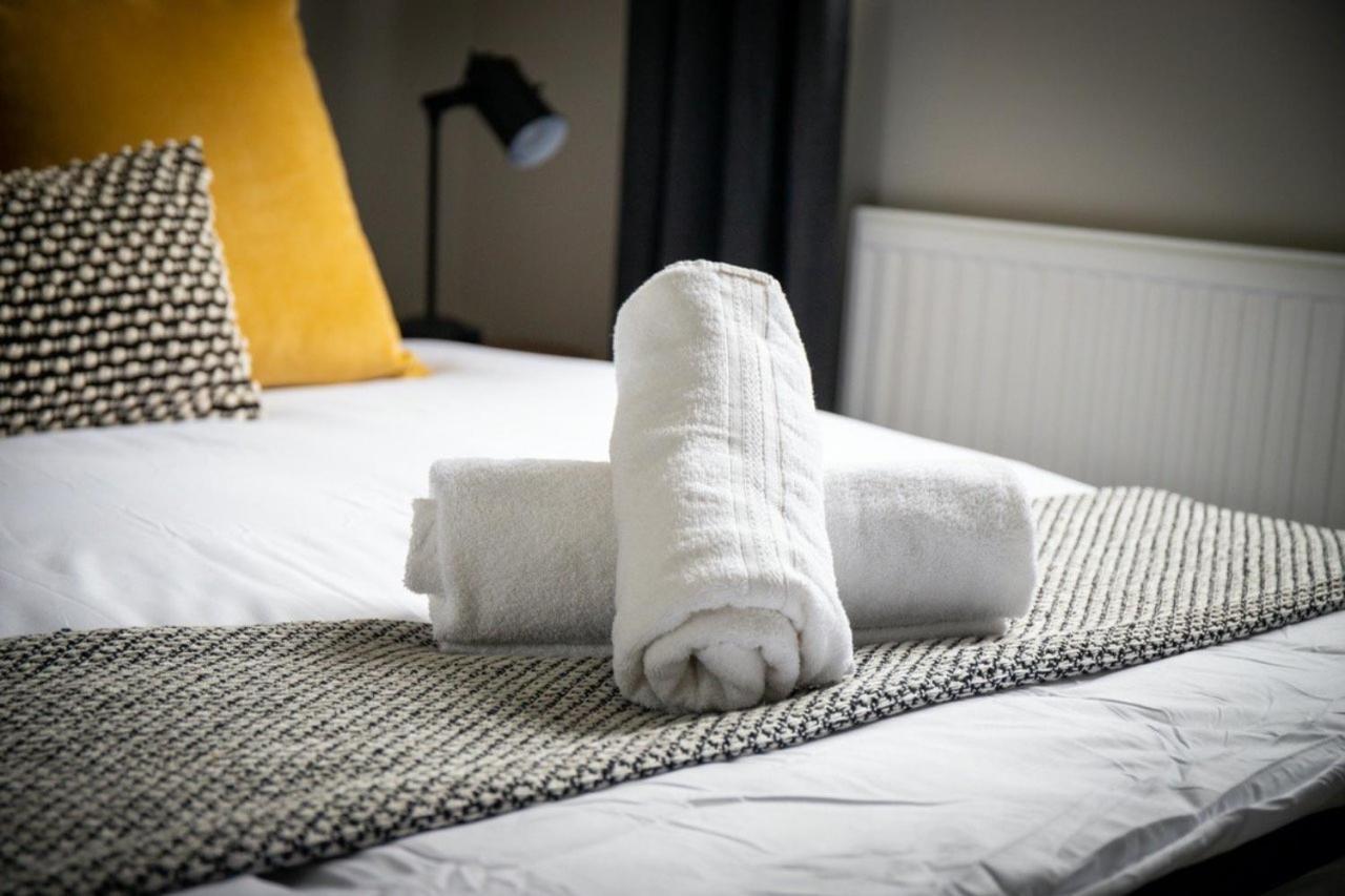 Meanwood Guestready - Homely Leeds City Apartment Sleep 4 מראה חיצוני תמונה