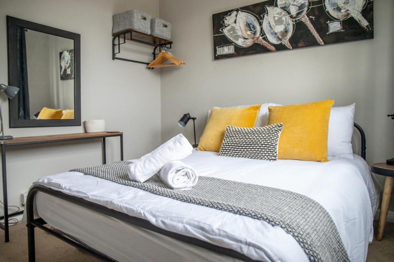 Meanwood Guestready - Homely Leeds City Apartment Sleep 4 מראה חיצוני תמונה