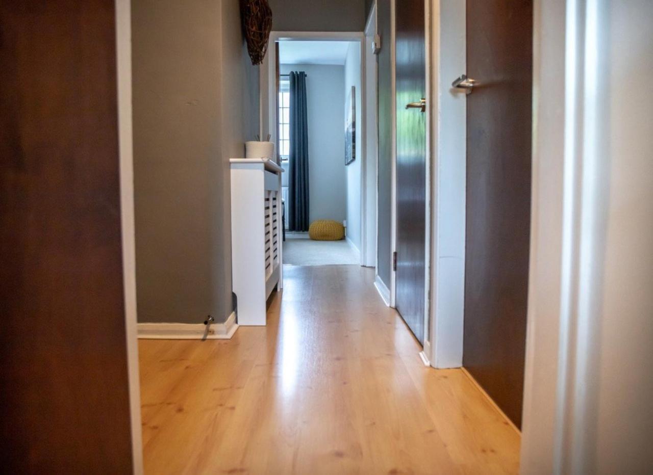 Meanwood Guestready - Homely Leeds City Apartment Sleep 4 מראה חיצוני תמונה