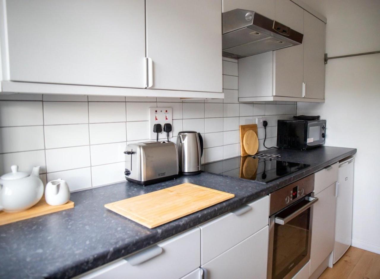 Meanwood Guestready - Homely Leeds City Apartment Sleep 4 מראה חיצוני תמונה